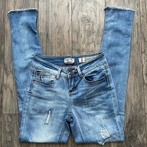 Indigo Rein Distressed Anklet Jeans